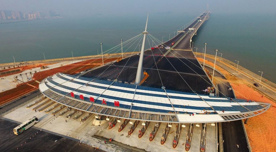 港珠澳大(dà)橋建設過程中用(yòng)到(dào)哪些(xiē)管道(dào)配件(jiàn)産品|新聞資訊-滄州元聖管道裝備有限公司 港珠澳大(dà)橋